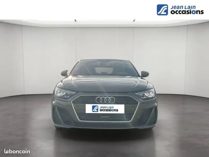 Audi A1 2023 photo 2