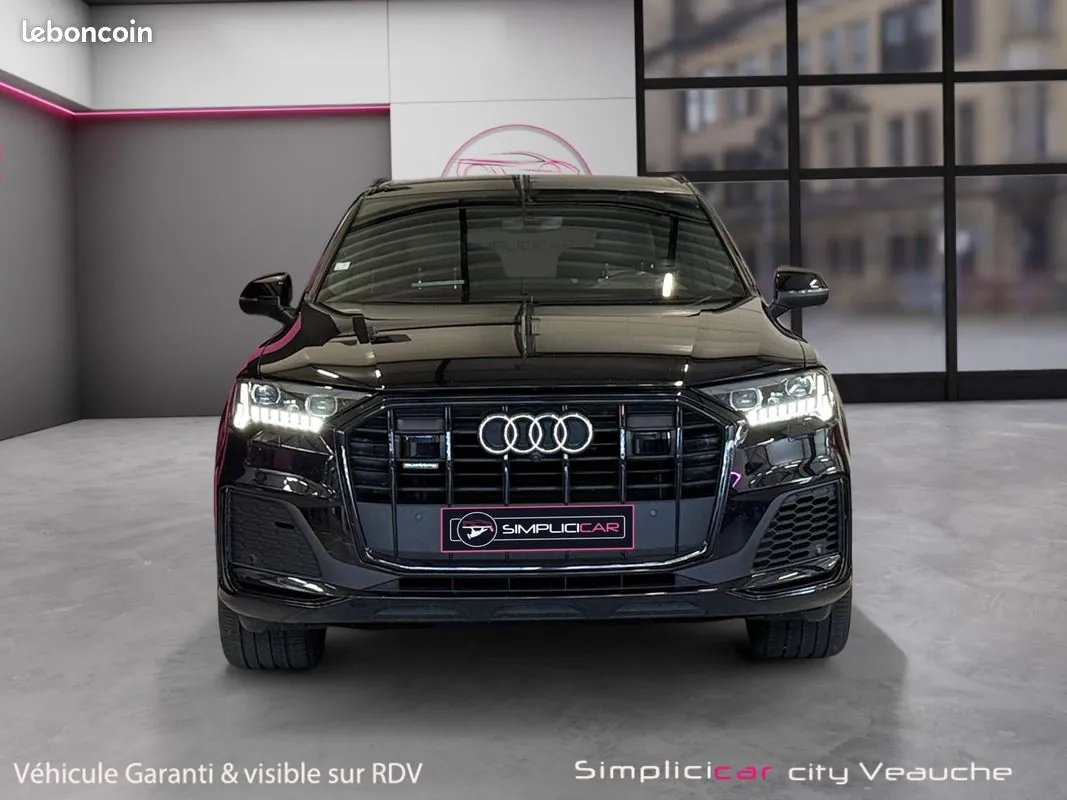 Audi Q7 2019 photo 2
