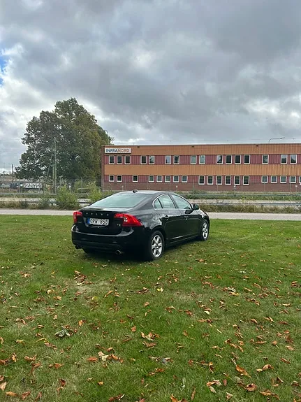Volvo S60 2013 photo 3