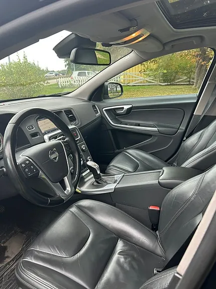 Volvo S60 2013 photo 5