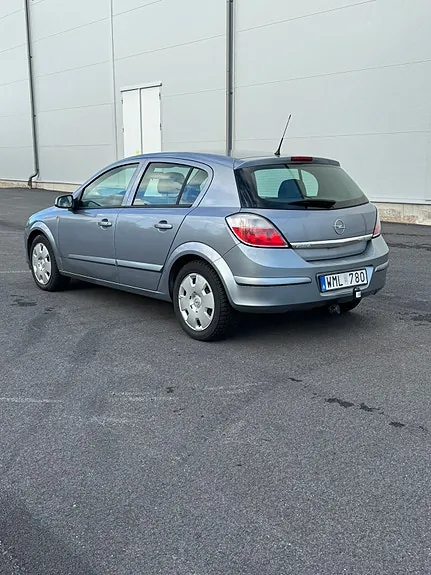 Opel Astra 2005 photo 3