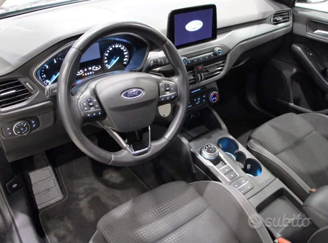 Ford Focus 2022 photo 5
