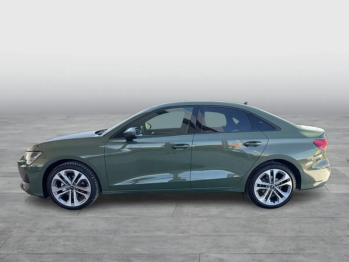 Audi A3 2025 photo 2