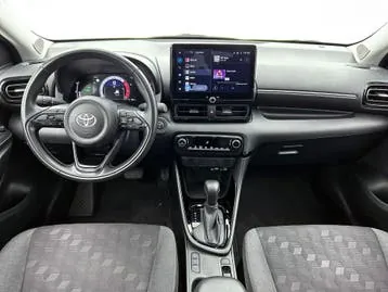 Toyota Yaris 2024 photo 3