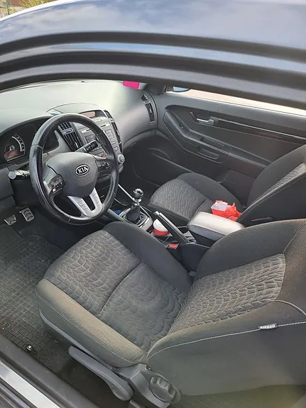 Kia Proceed 2010 photo 5