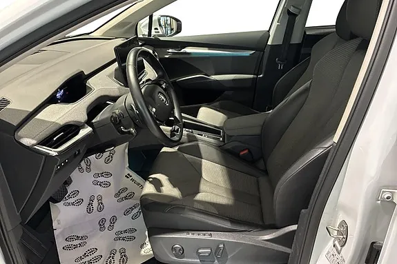 Skoda Enyaq 2023 photo 5