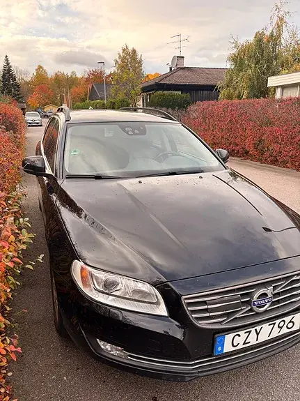 Volvo V70 2016 photo 2