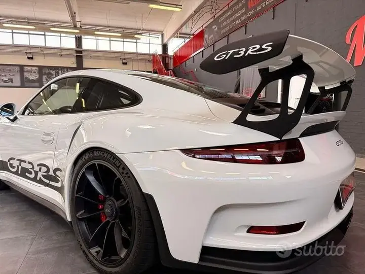 Porsche 911 Coupe 2016 photo 4