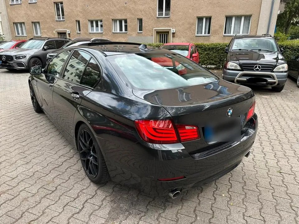 BMW F10