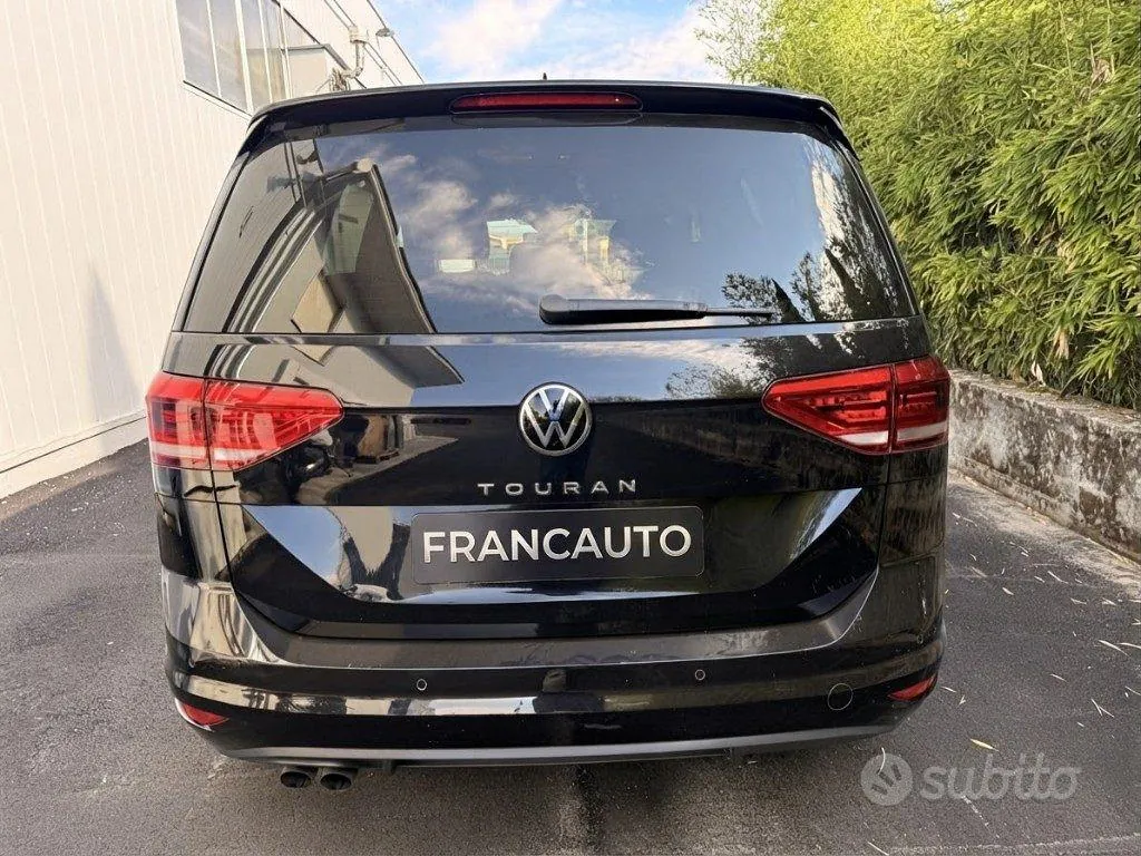Volkswagen Touran 2022 photo 4