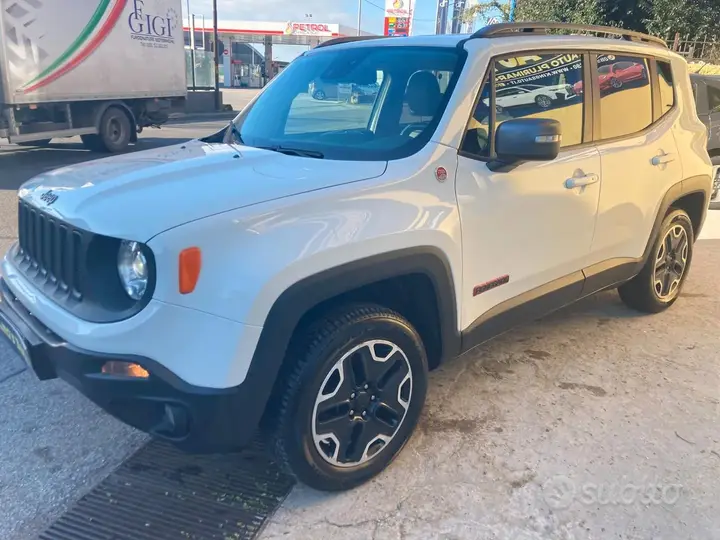 Jeep Renegade 2015 photo 3