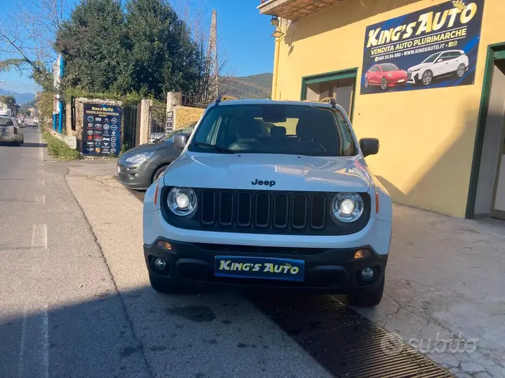 Jeep Renegade 2015 photo 2