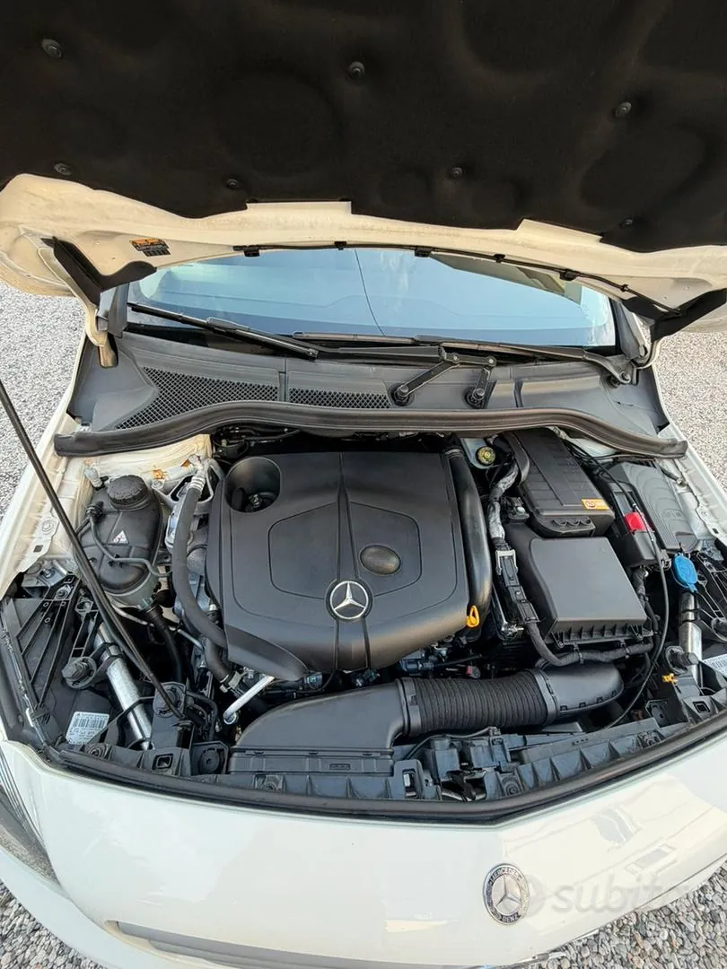 Mercedes-Benz B180 2013 photo 5