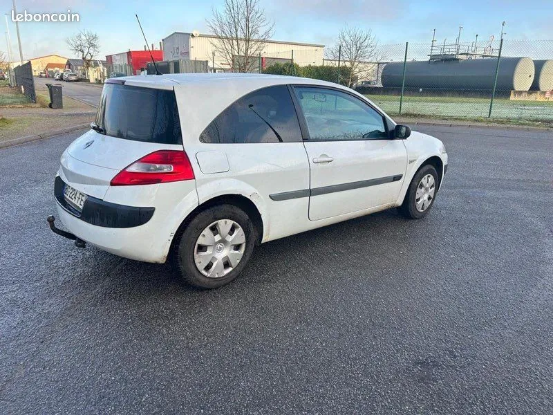 Renault Megane 2006 photo 2