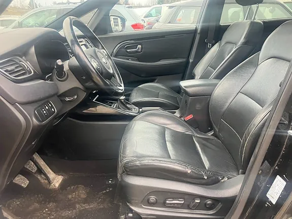 Kia Carens 2016 photo 5