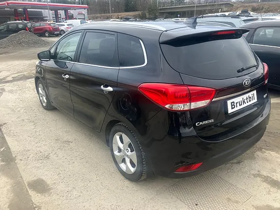 Kia Carens 2016 photo 3