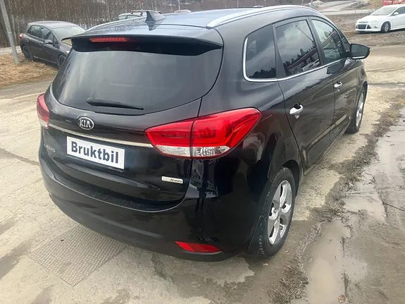 Kia Carens 2016 photo 4