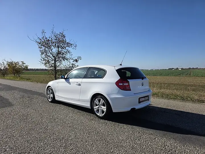 BMW 1Er 2008 photo 3