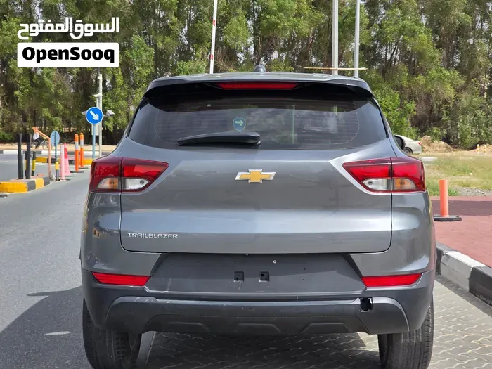 Chevrolet Trailblazer 2021 photo 2