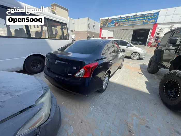 Nissan Versa 2012 photo 3