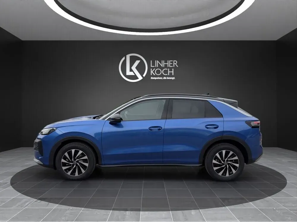 Volkswagen T-Roc 2026 photo 2