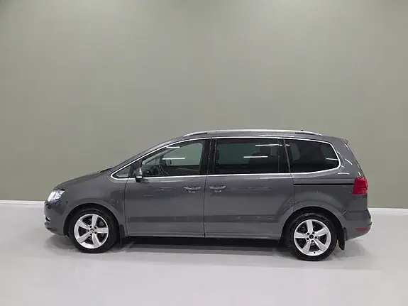 Volkswagen Sharan 2015 photo 2