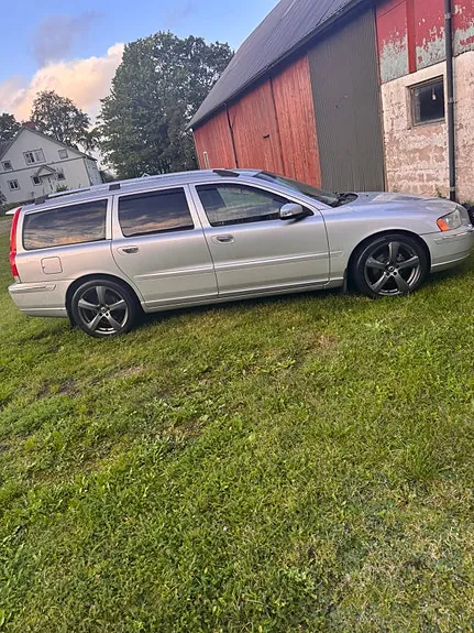 Volvo V70 2007 photo 3