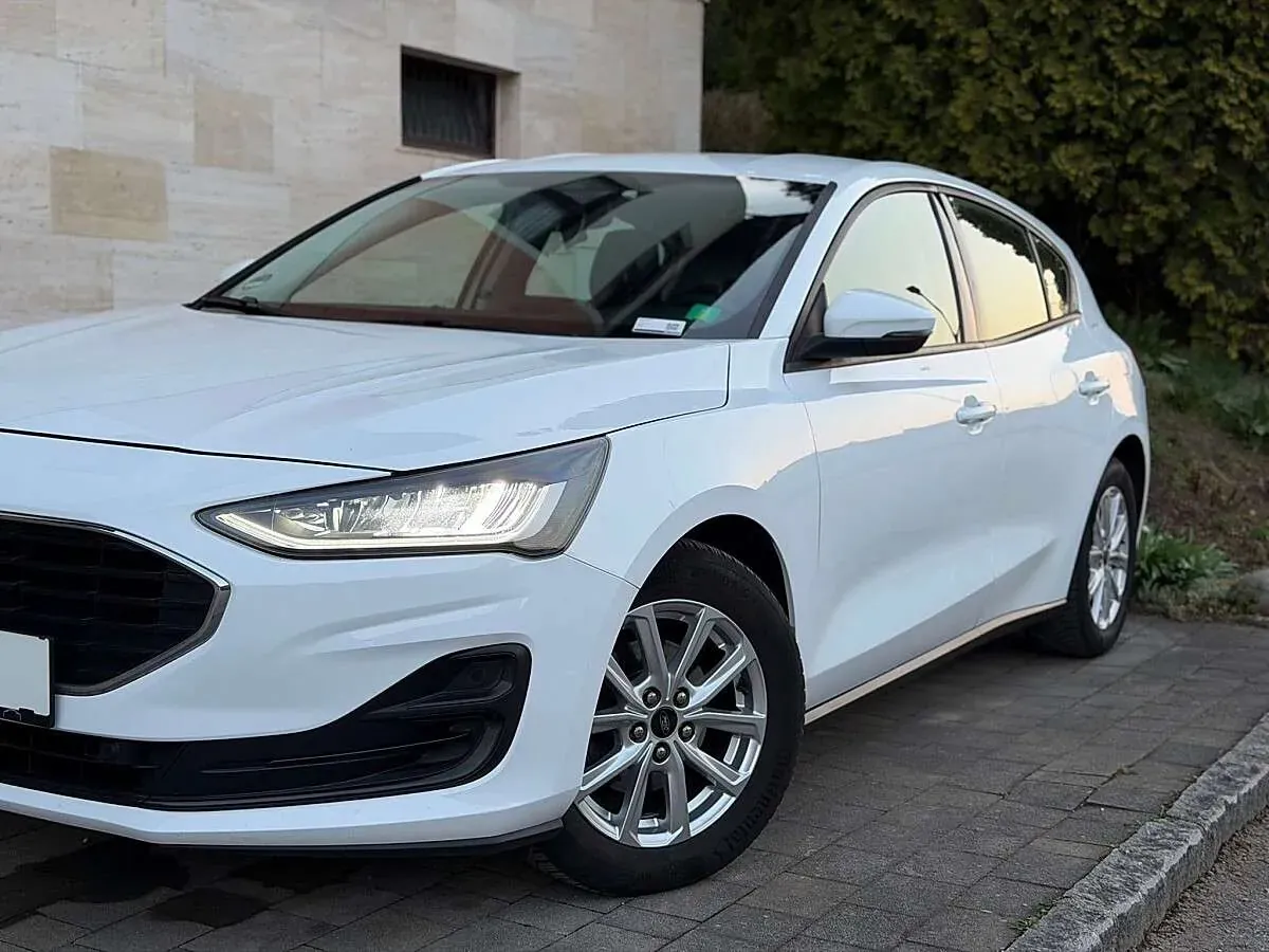 Ford Focus 2022 photo 3