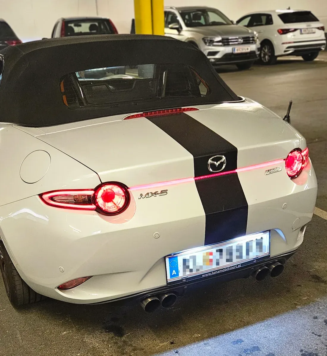 Mazda Mx-5 2016 photo 2