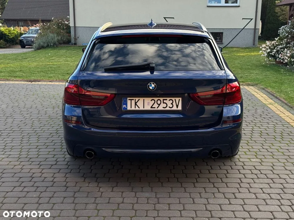 BMW Seria 5 2018 photo 4