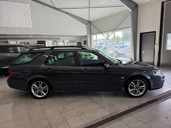 Saab 9-5 2009 photo 2
