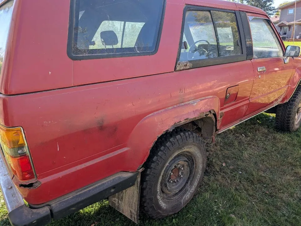 Toyota 4Runner 1989 photo 4