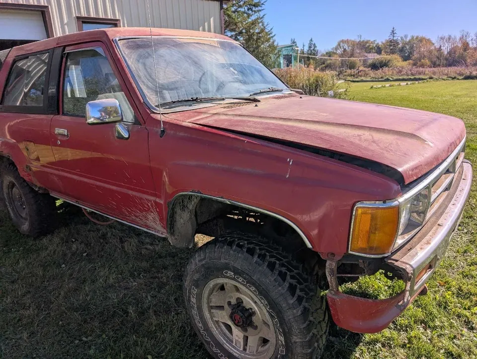 Toyota 4Runner 1989 photo 3