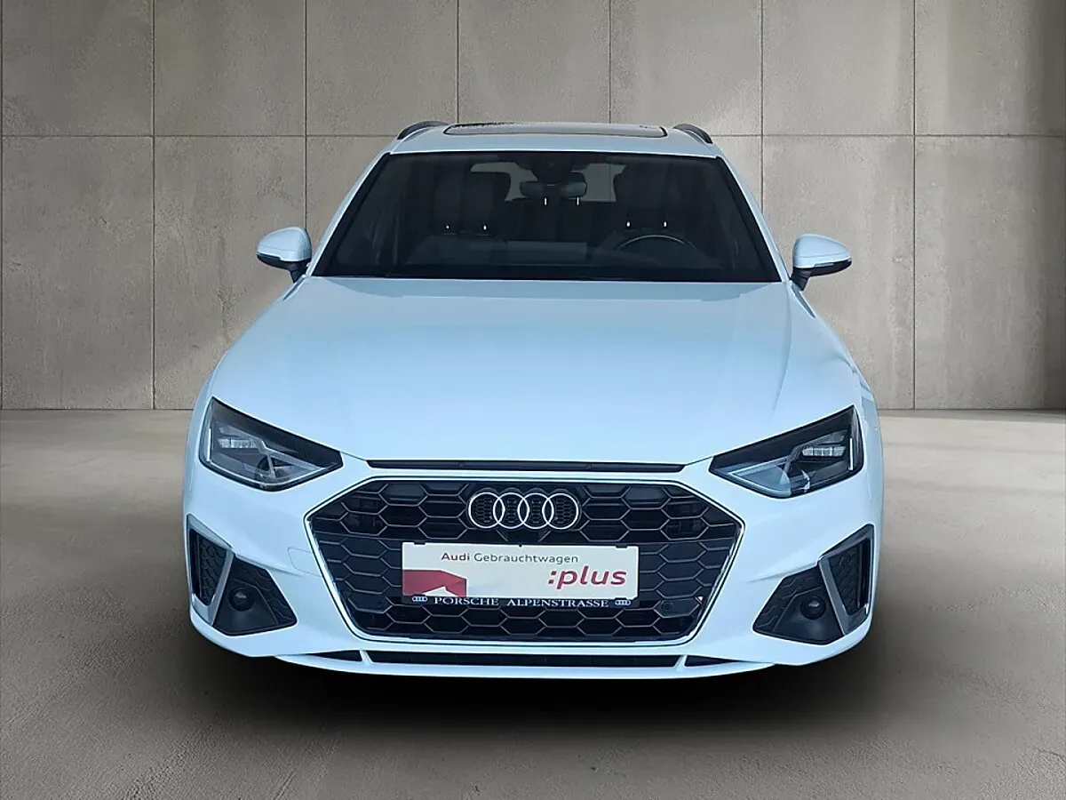Audi A4 2020 photo 2