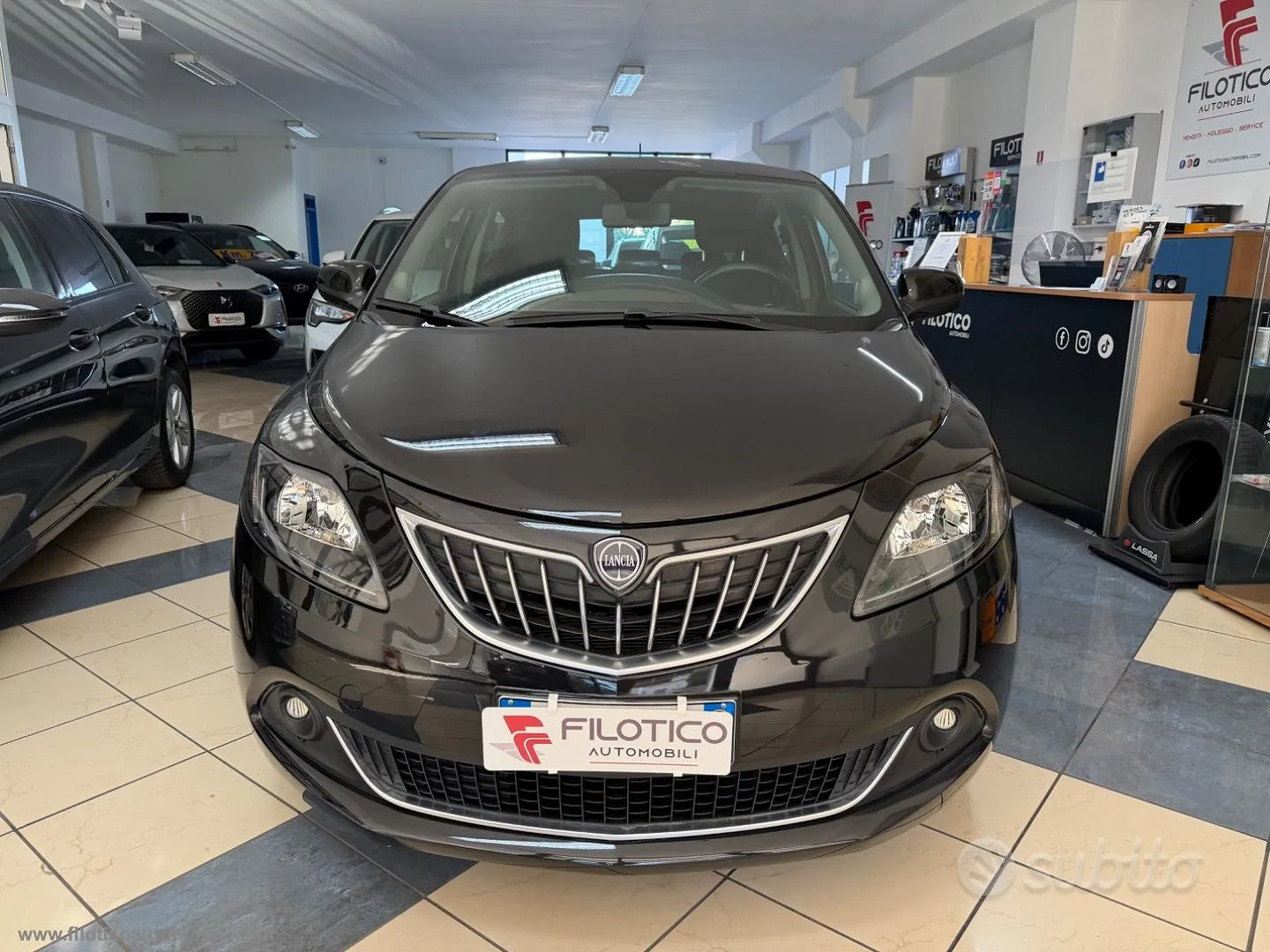 Lancia Ypsilon 2023 photo 2