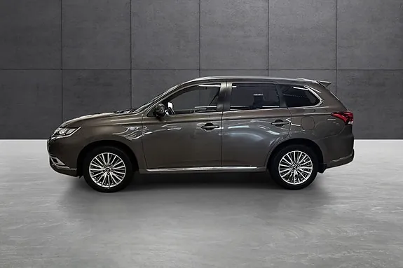 Mitsubishi Outlander 2020 photo 2