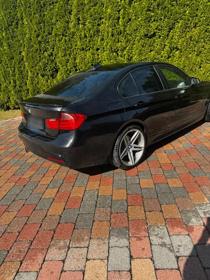 BMW 328 I