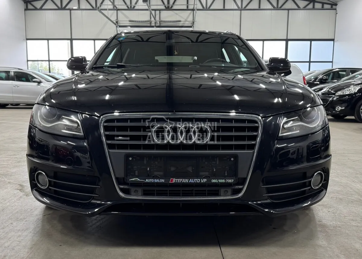 Audi A4 2011 photo 2