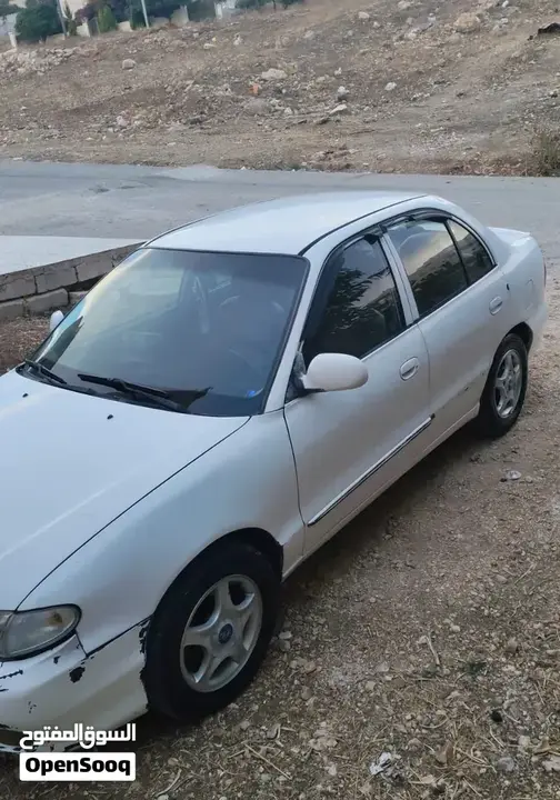 Hyundai Accent 1998 photo 2