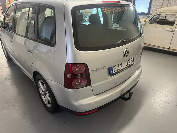 Volkswagen Touran 2008 photo 5