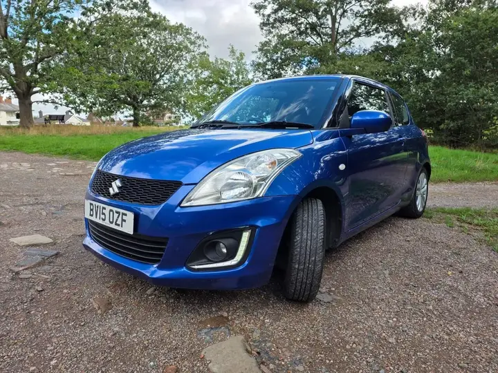 Suzuki Swift 2015 photo 2
