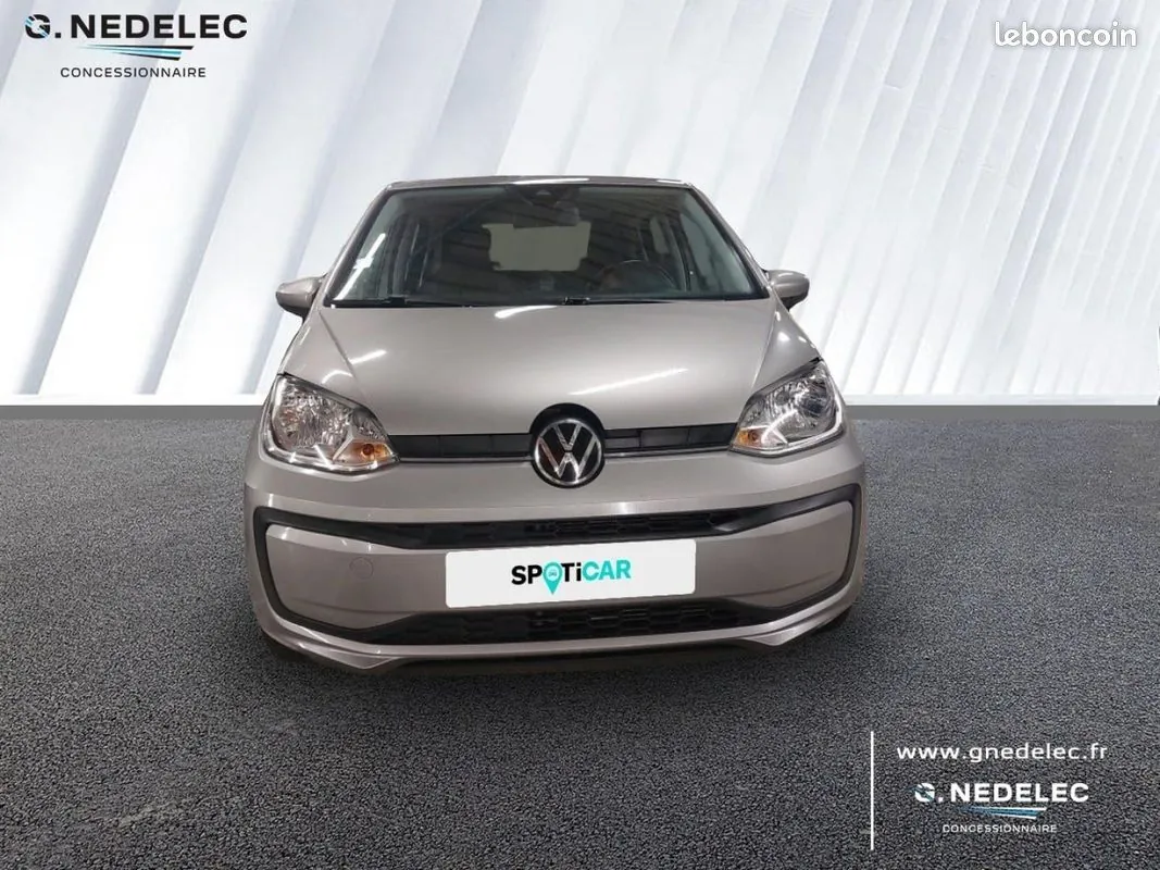 Volkswagen Up 2021 photo 2