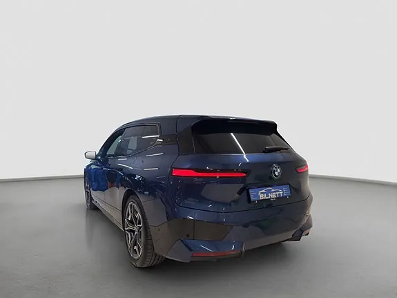 BMW Ix 2025 photo 4