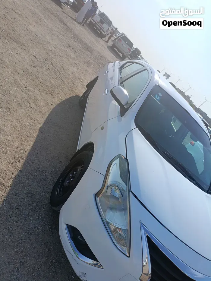Nissan Sunny 2025 photo 2