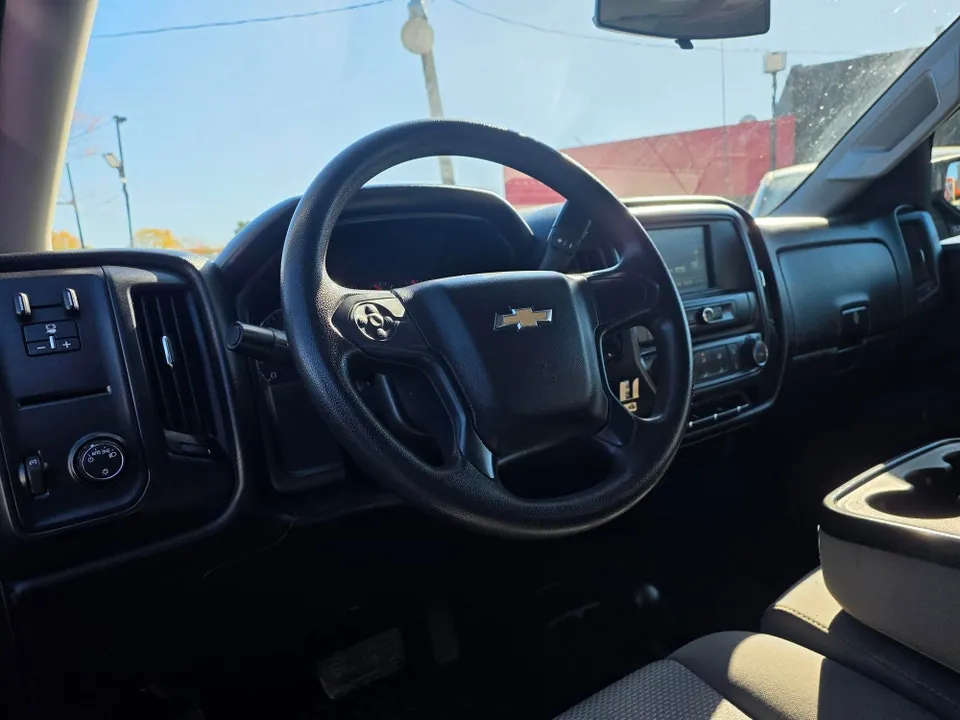 Chevrolet Silverado 2017 photo 3