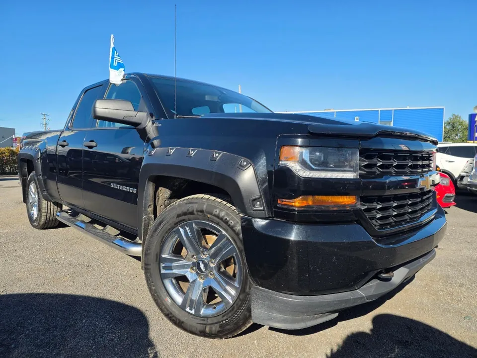 Chevrolet Silverado 2017 photo 2