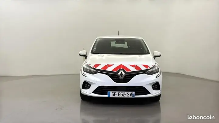 Renault Clio 2022 photo 2