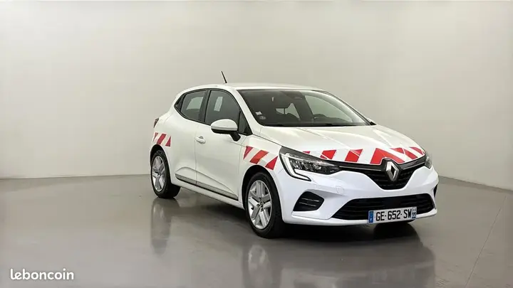 Renault Clio 2022 photo 3