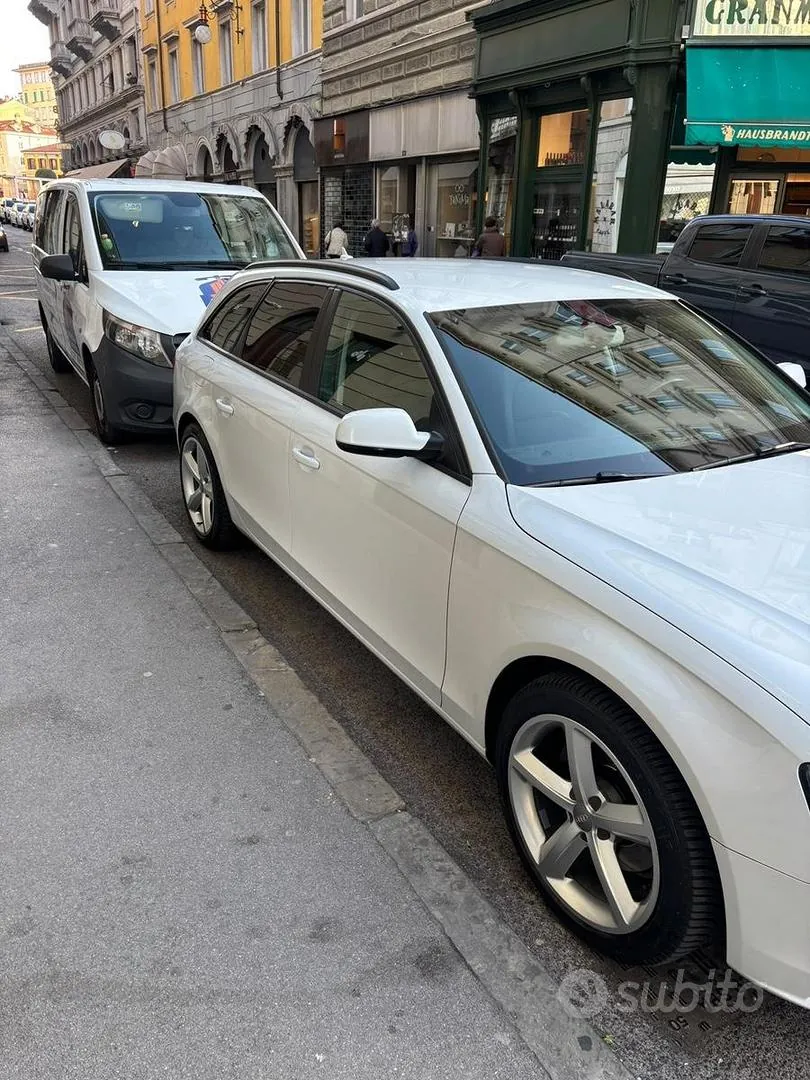 Audi A4 2014 photo 2