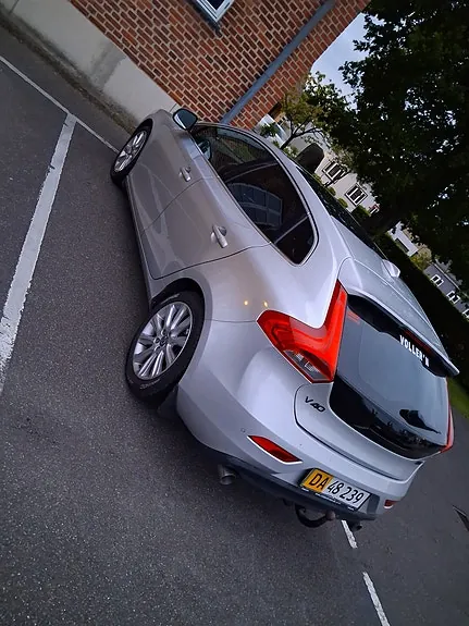 Volvo V40 2013 photo 5